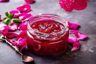 مربای گل محمدی 550 گرم